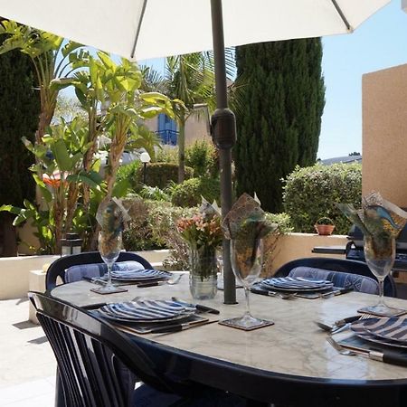 Aurora Townhouse - Complimentary Paphos Airport Transport Villa ภายนอก รูปภาพ